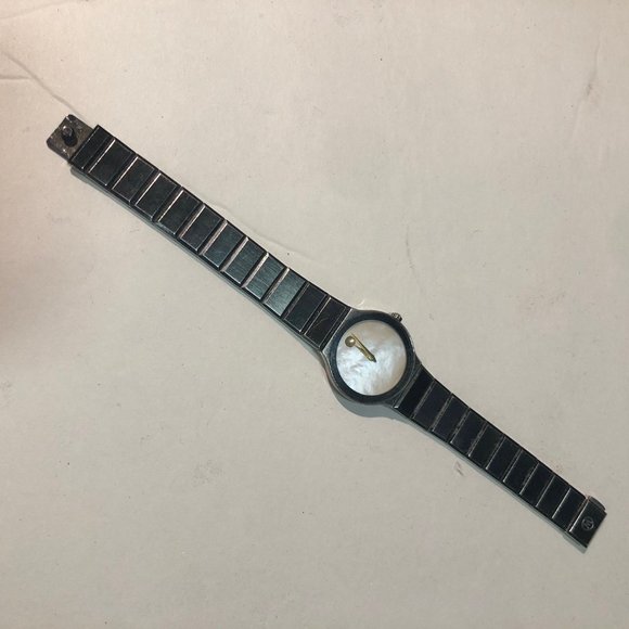 Movado Museum Ladies Mother-of-Pearl Stainless Steel Watch - Picture 7 of 15